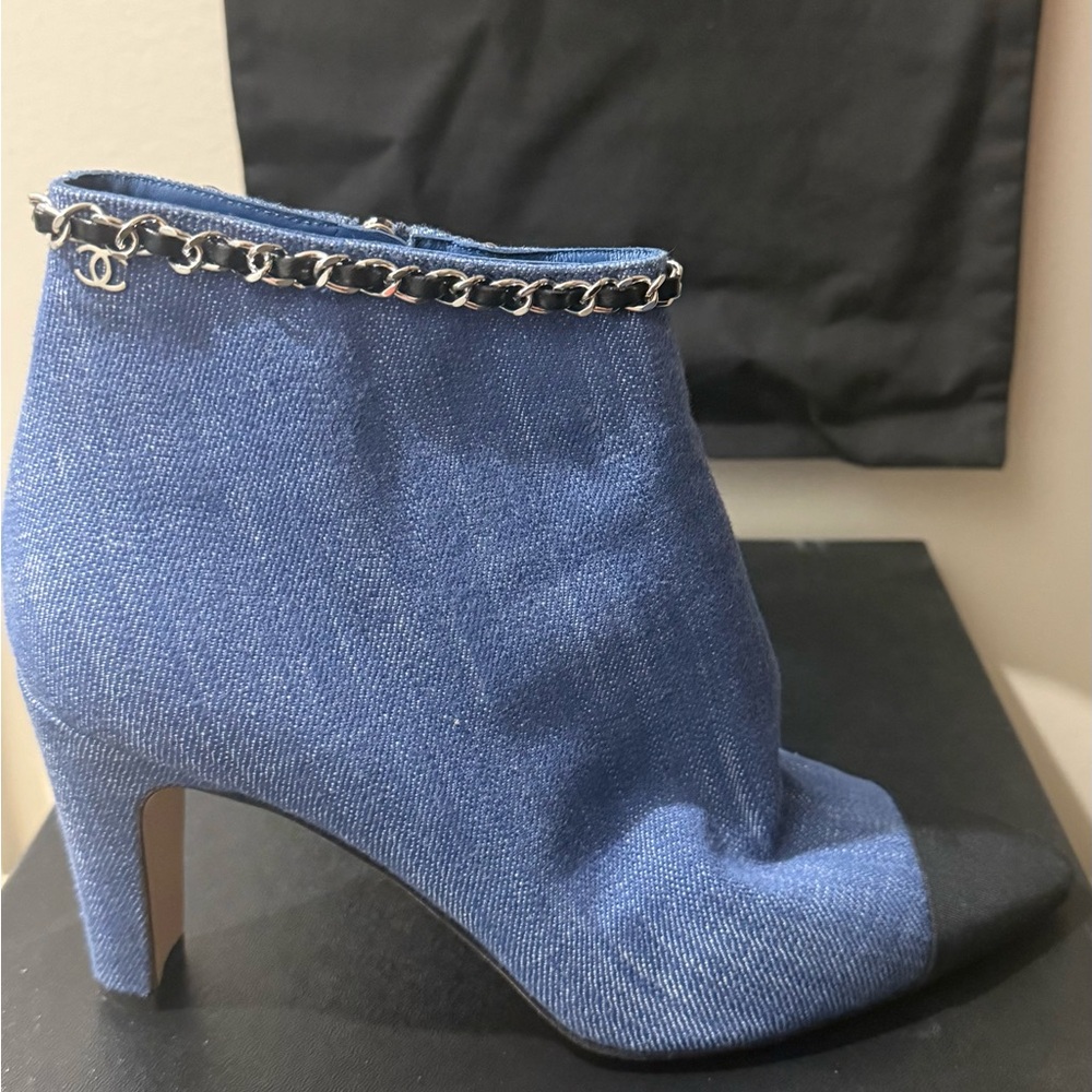 CHANEL Denim Blue Heeled Bootie with Chain Accent - Picture 4 of 9
